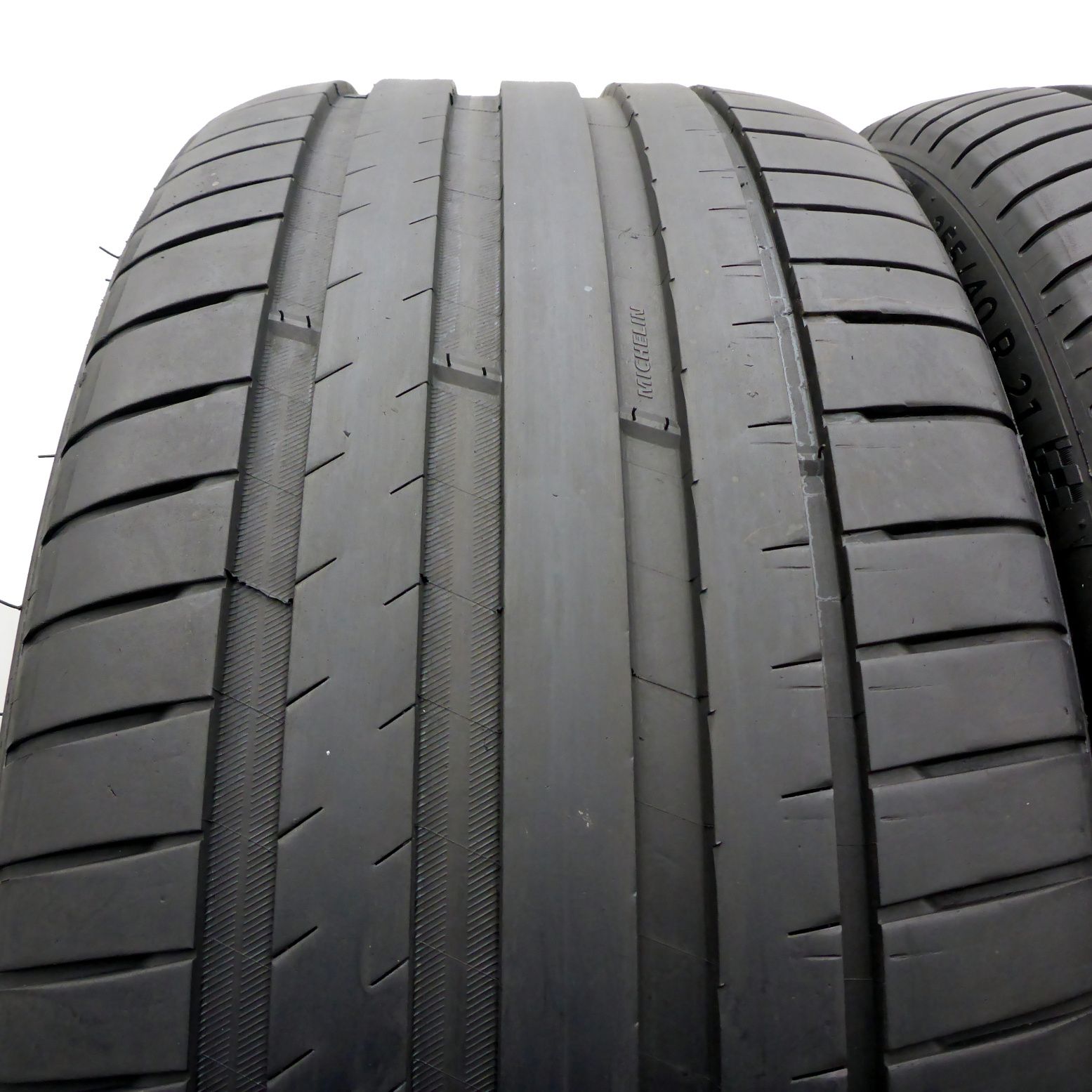 Opony 255/40/21 Michelin 255/40R21 102Y XL SUV M0 Letnie 2020 6,5-6,8m