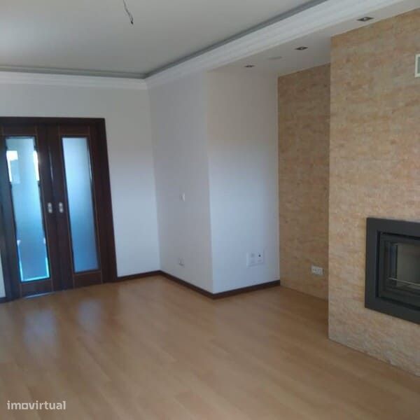 Excelente T2 com garagem!