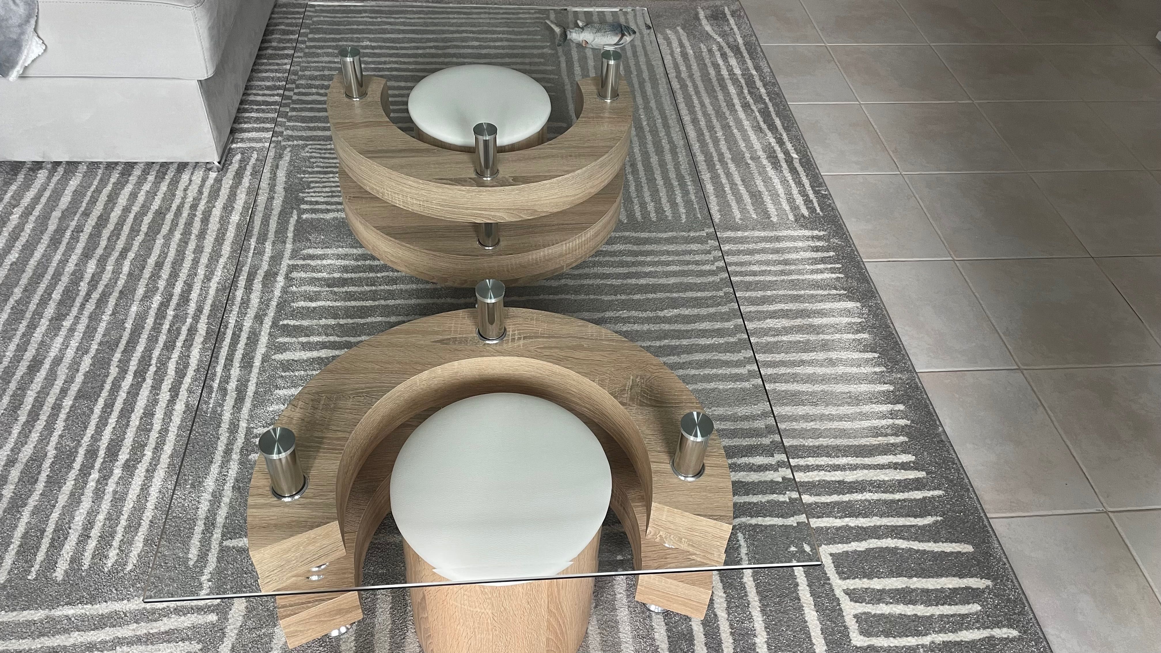 Mesa de sala em vidro temperado com 2 bancos igual a nova