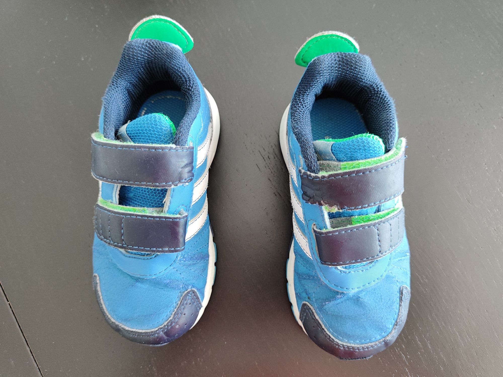 Sapatilhas Adidas - Tamanho 23