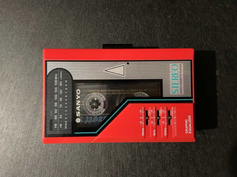 Касетний аудиоплеєр Sanyo MGR 67