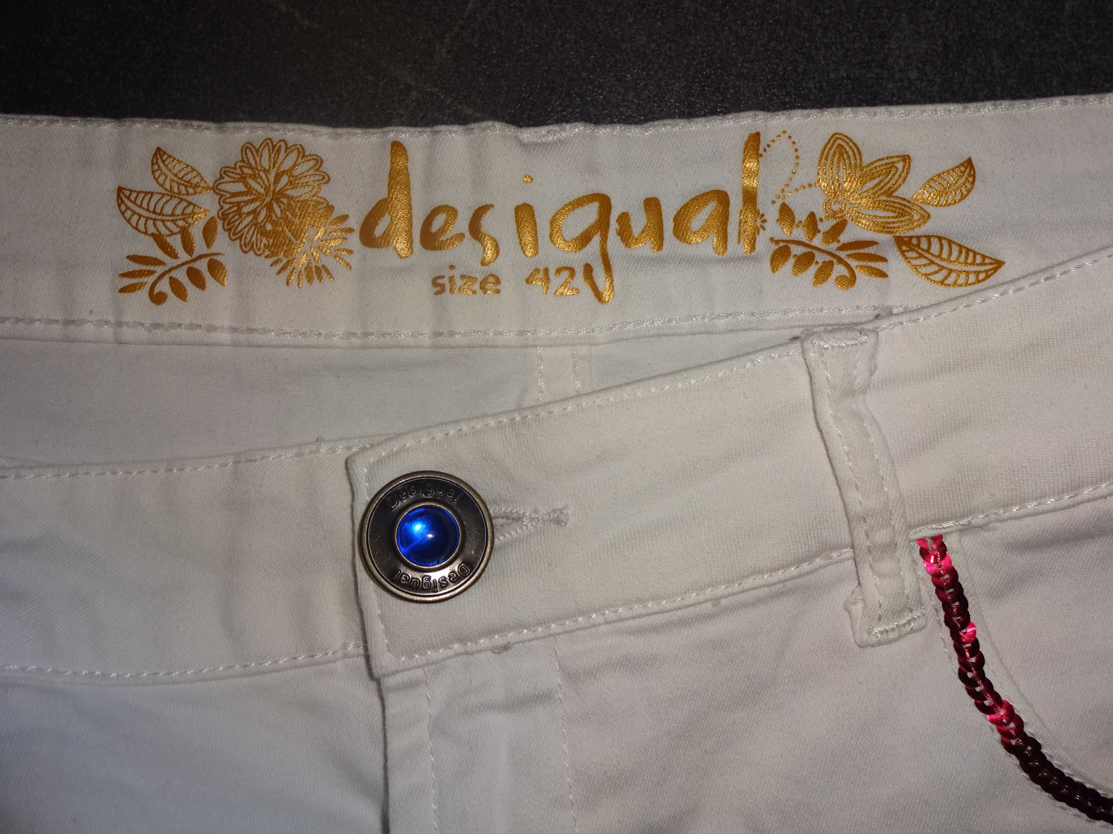 DESIGUAL haftowana falbana kolorowe hafty krótka spódnica EUR 42