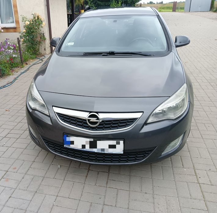 Opel Astra-J 1.7 CDTI**możliwa zamiana**