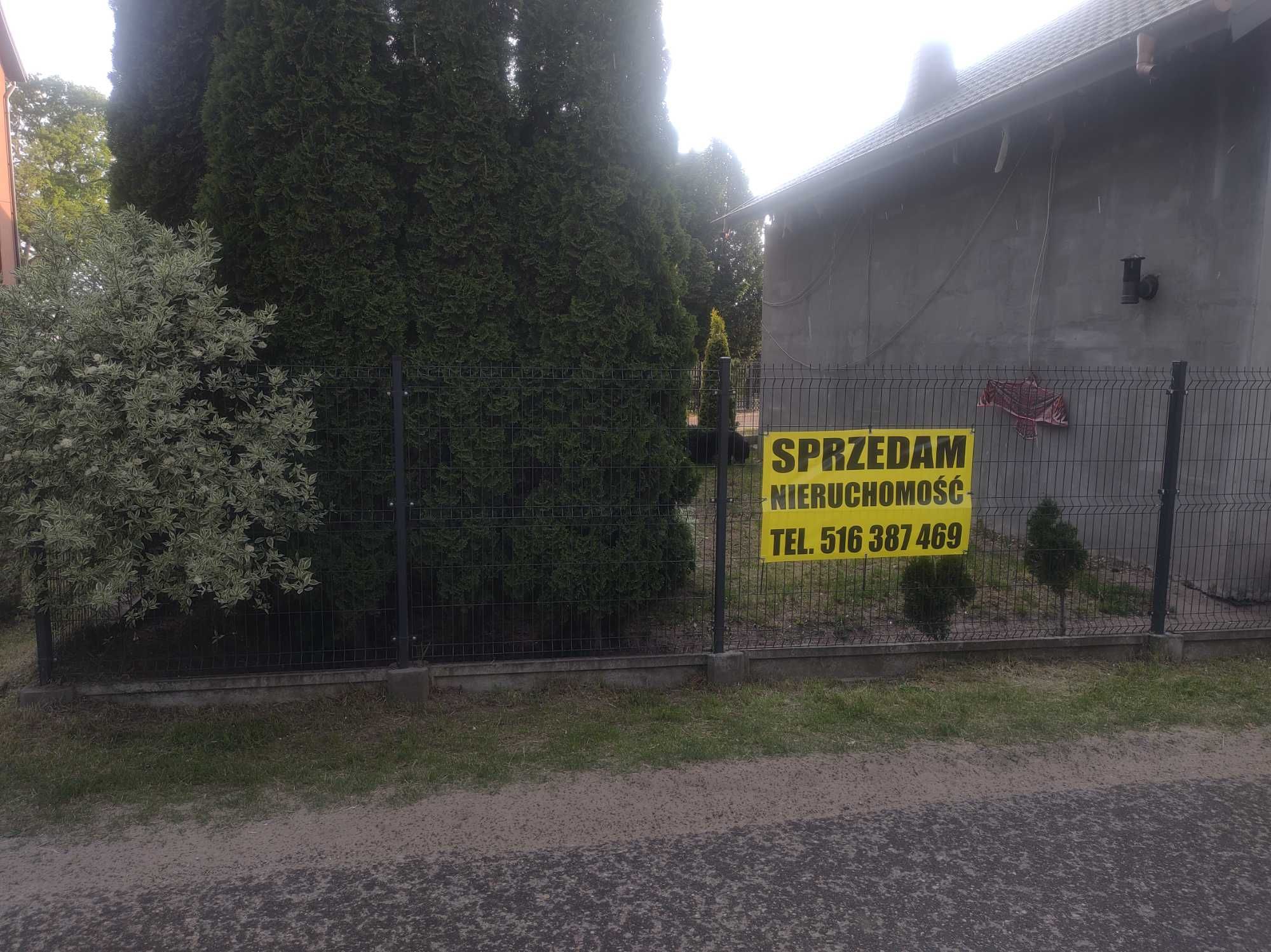 Sprzedam bezpośrednio 2 domy na jednej działce