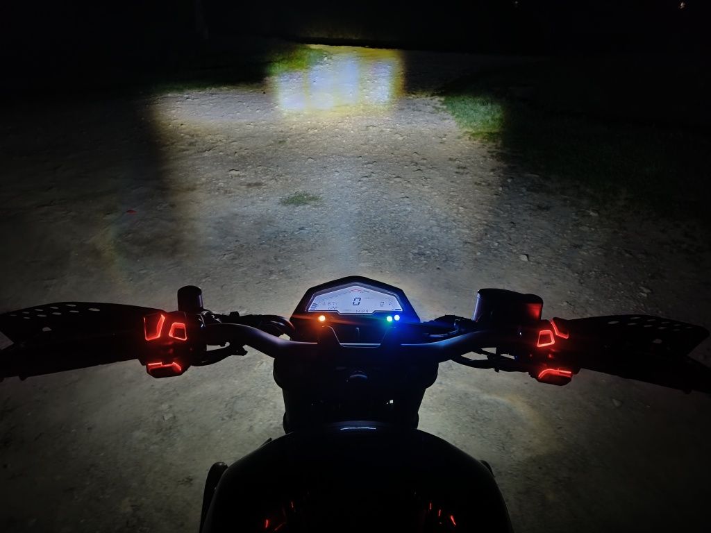 Zontes scrambler 125