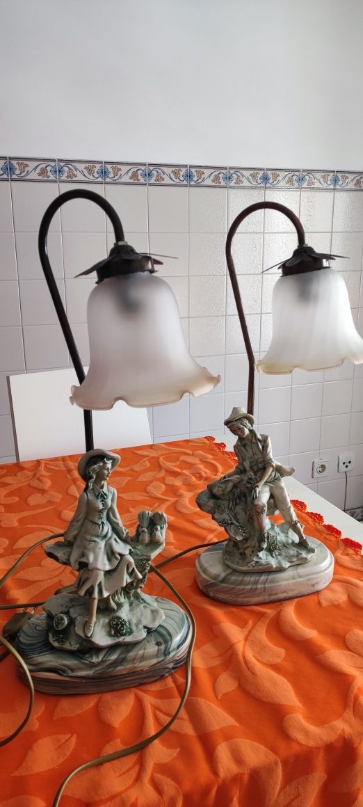 Candeeiros de mesinha de cabeceira