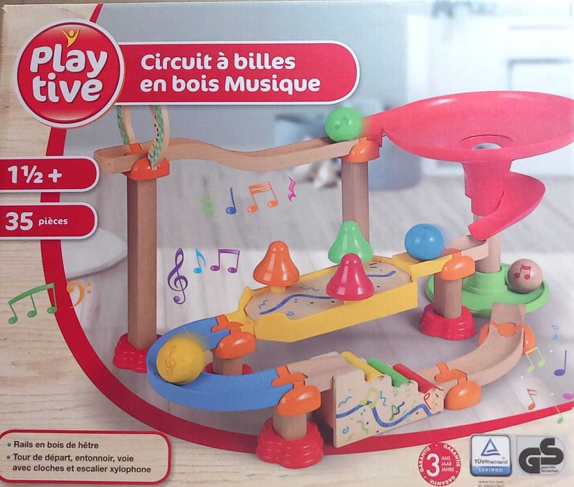 circuito com bolas de madeira