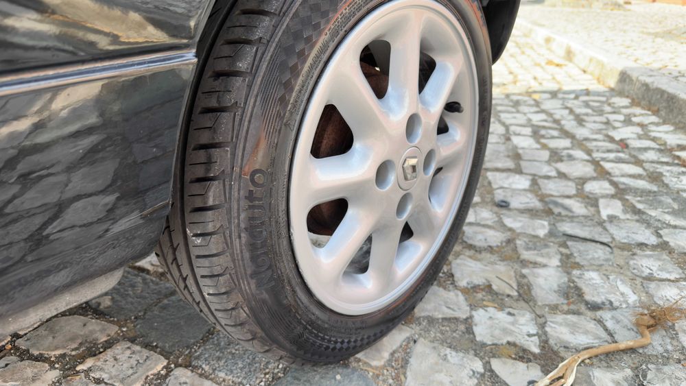 Renault Twingo  16 V  INITIALE 80CV automatico Quickshift  TETO VIDRO