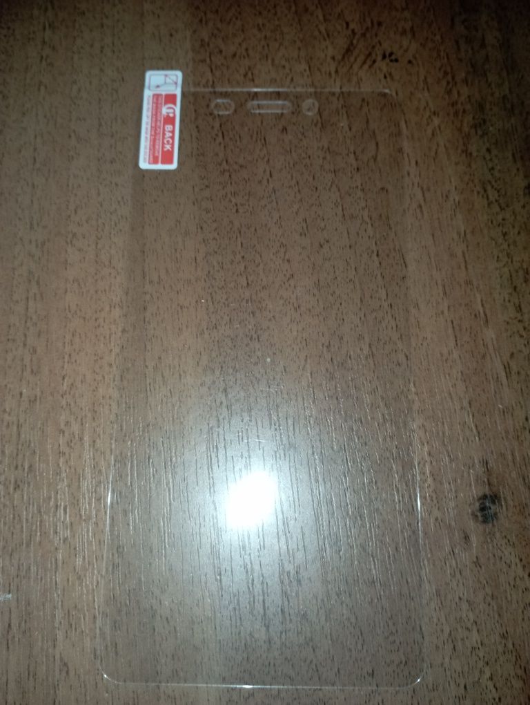 Продам захисні стьокла на Xiaomi.