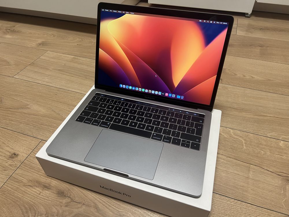 MacBook Pro 13,3” TOUCH BAR TOUCH ID 8/256 GB w PERFEKCYJNYM stanie!