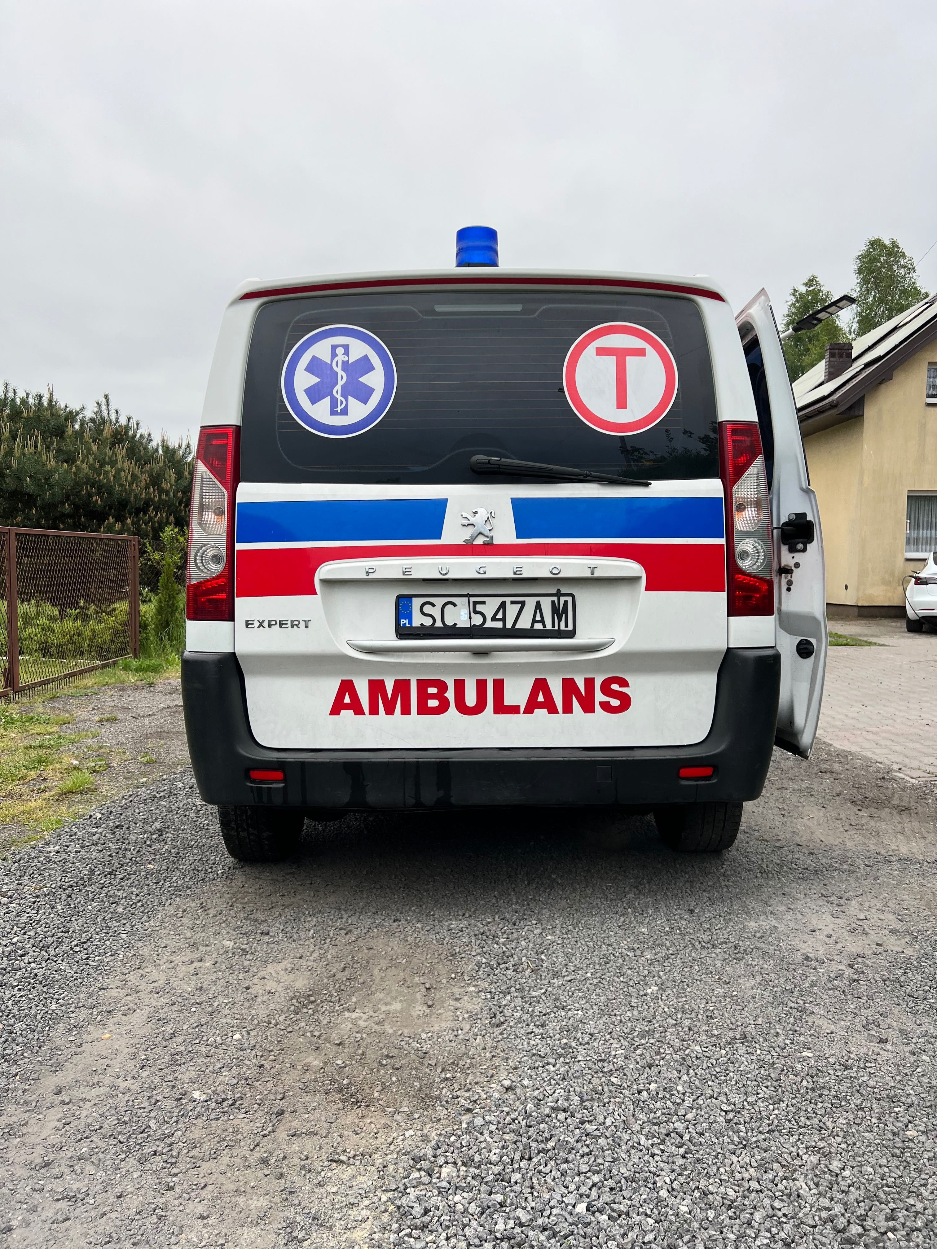 Karetka sanitarna Ambulans Peugeot Expert