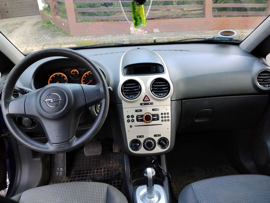 Opel Corsa 1,2 benzyna, automat, 2009r