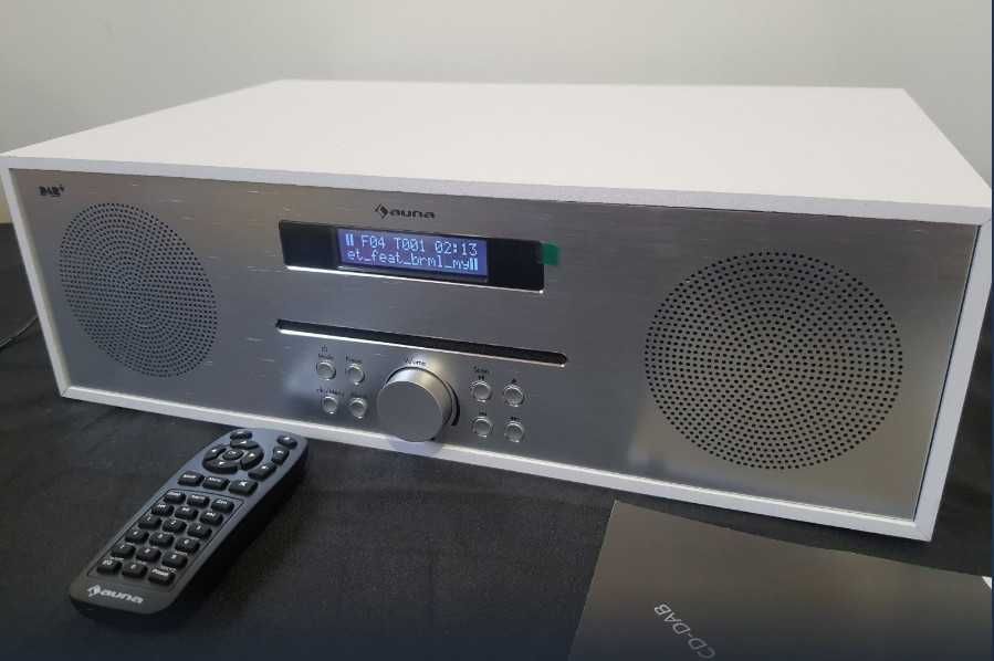 Активная колонка магнитола проигрыватель Auna Silver Star.Звук супер