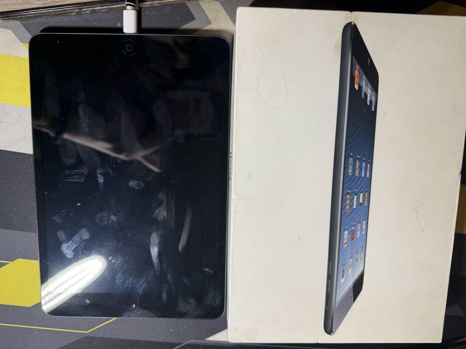 iPad Mini 1 16gb Black