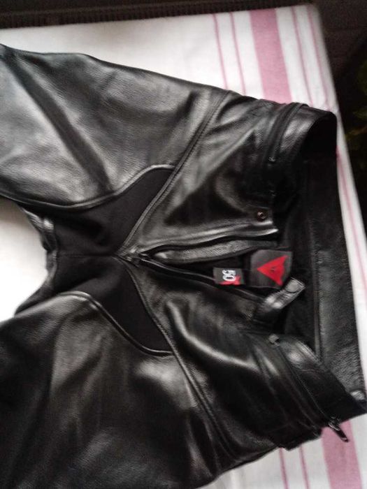 spodnie motocyklowe skórzane męskie dainese jak nowe rozmiar 50