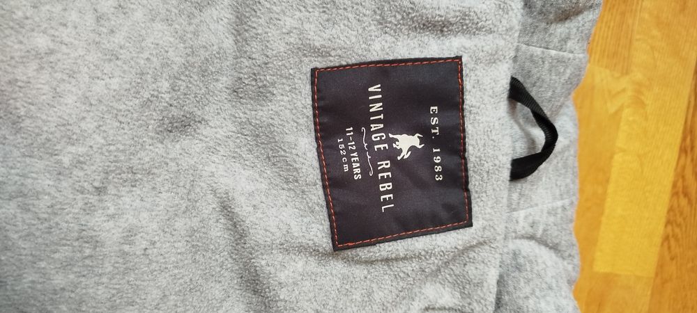 Безрукавка на хлопця 11-12