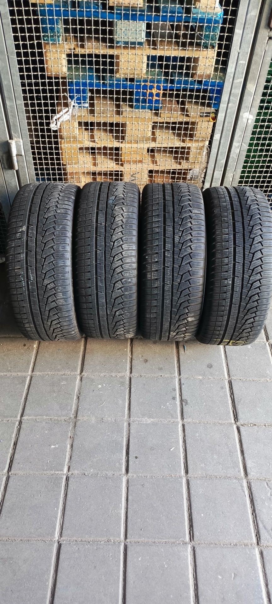 Opony hankook 225/40 R18 2019r