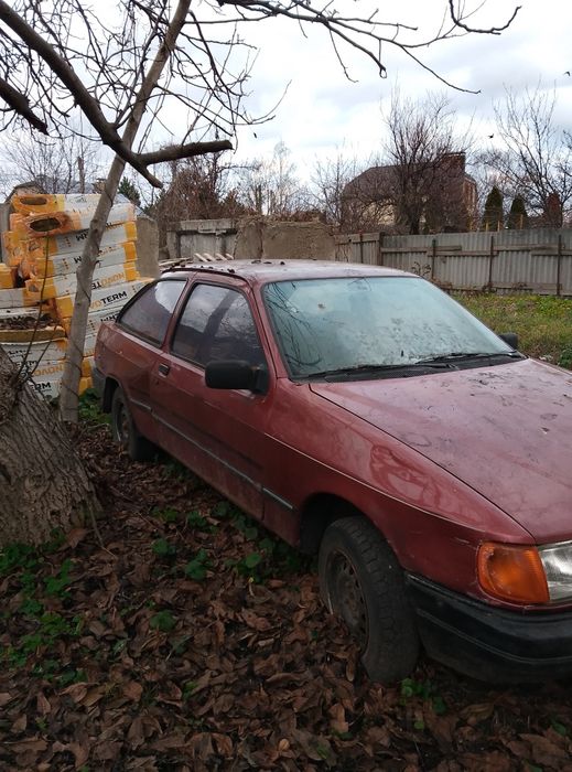 Продам форт - сієра 1985 рік