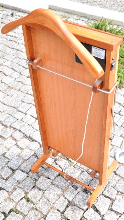 Prasowalnica automatyczna do spodni