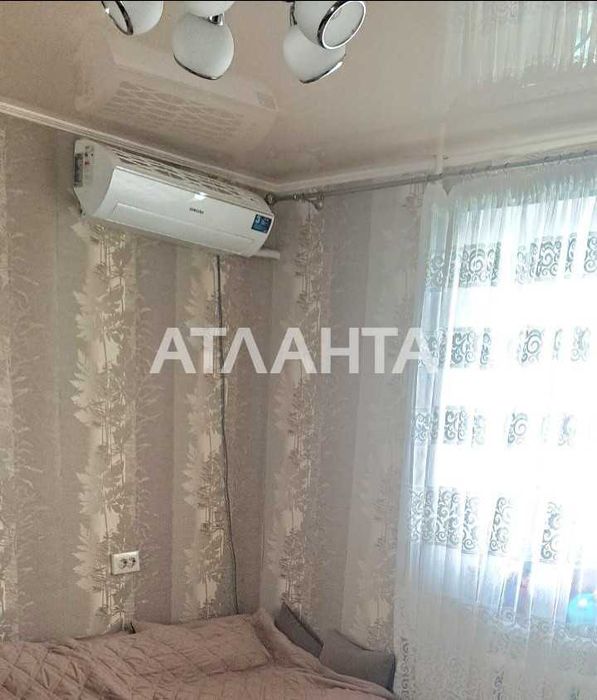 Однокомнатная квартира в кирпичном доме на улице Ростовской