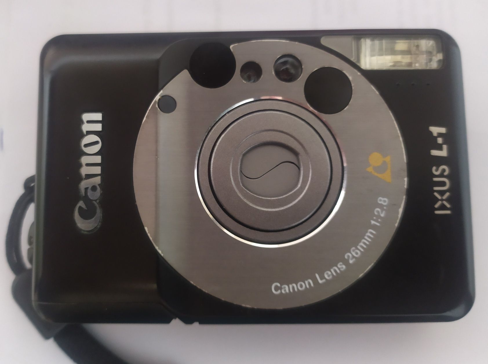 Canon IXUS L-1 preta.