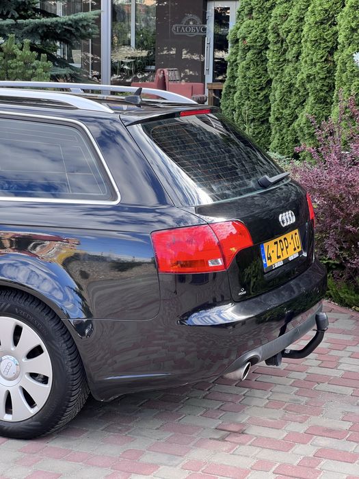 Audi a4 B7  1.6 MPI  Макимальна комлектація 2007 рік