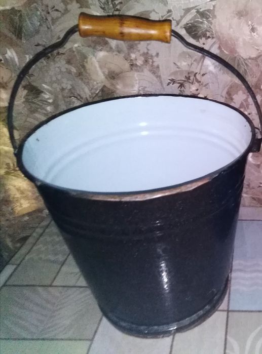 ДщКаструля. Відро.