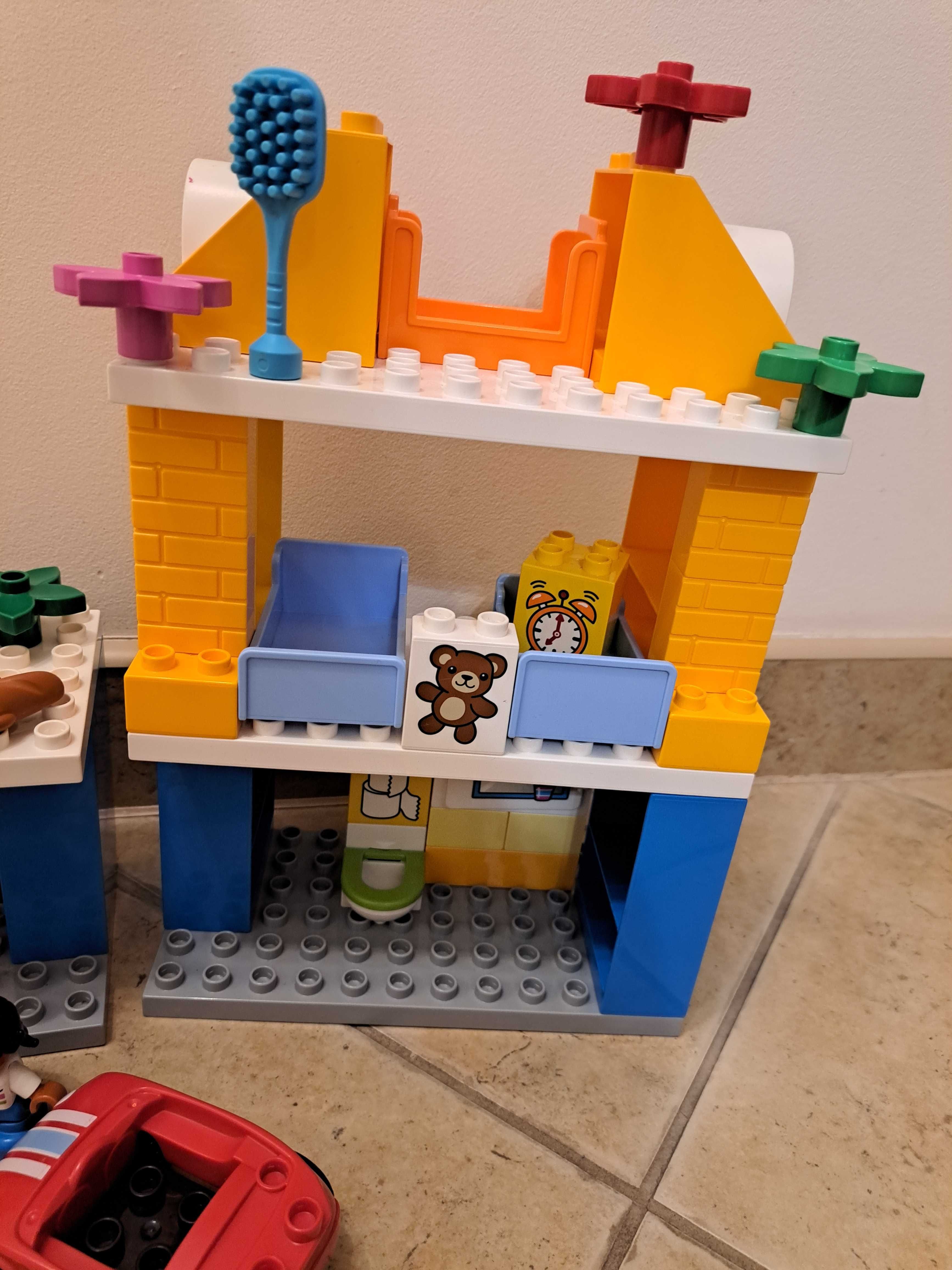 zestaw lego duplo dom rodzinny 10835