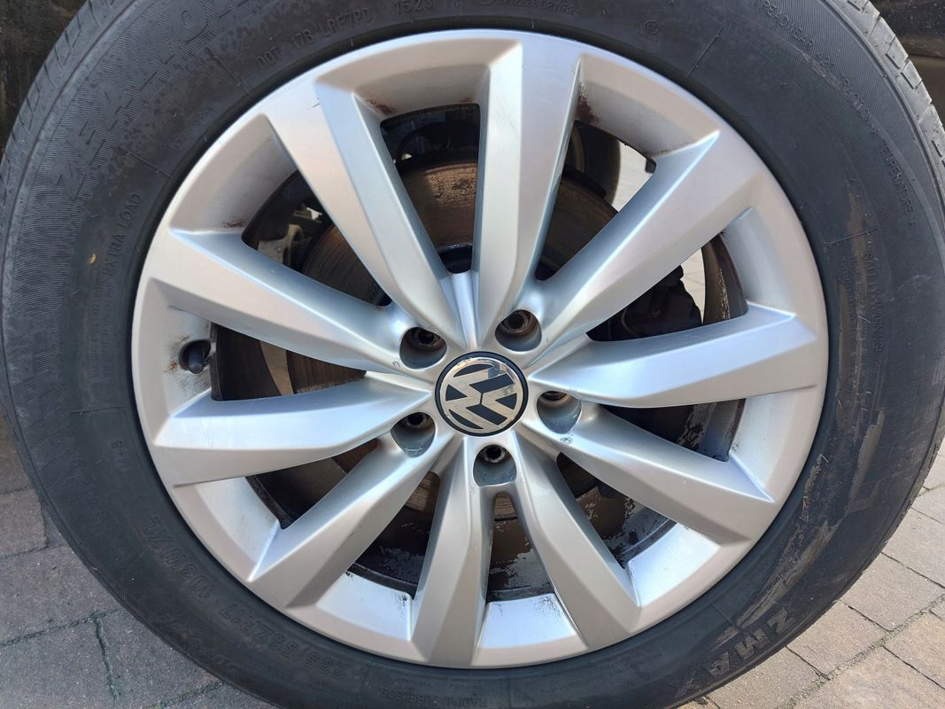 Felga Felgi Aluminiowe 17/5x112/7jx17 Et43 Vw Tiguan 5np