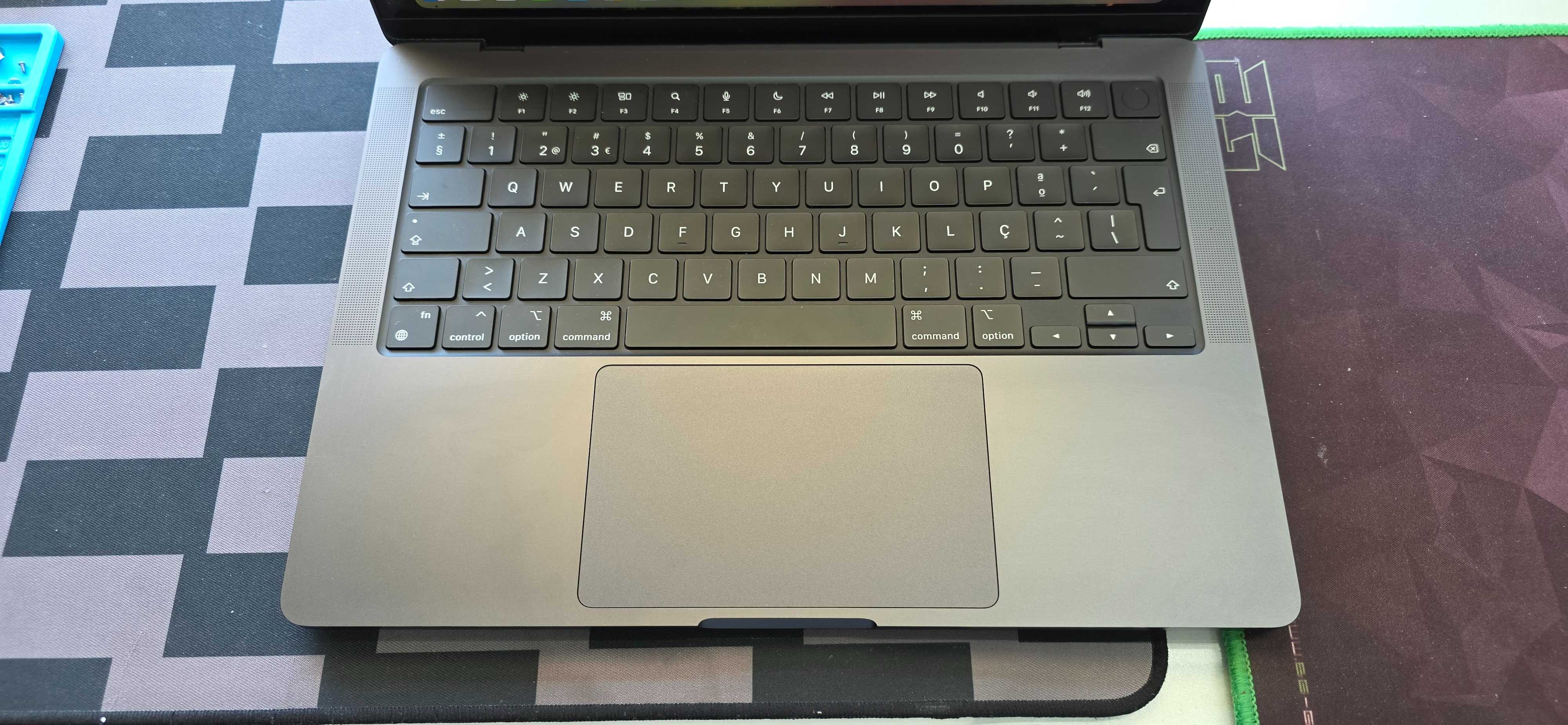 MacBook Pro "14" M4 | 16 GB| 512 GB SSD Portugues