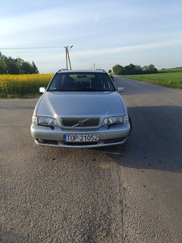 Sprzedam Volvo v70