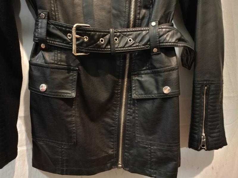 Куртка косуха\байкерська модель від бренду F&F зі штучної шкіри, 38