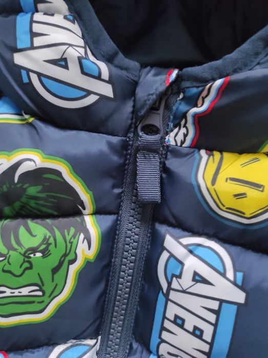 Bezrękawnik chłopięcy Marvel rozmiar 122