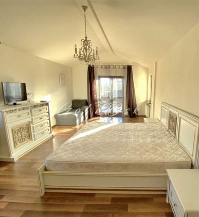 Оренда Будинку Басейн. Сауна.КамIн.Газ.Генератор. Осокорки.