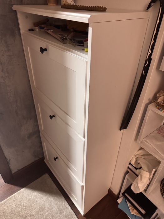Sapateira Brusali IKEA