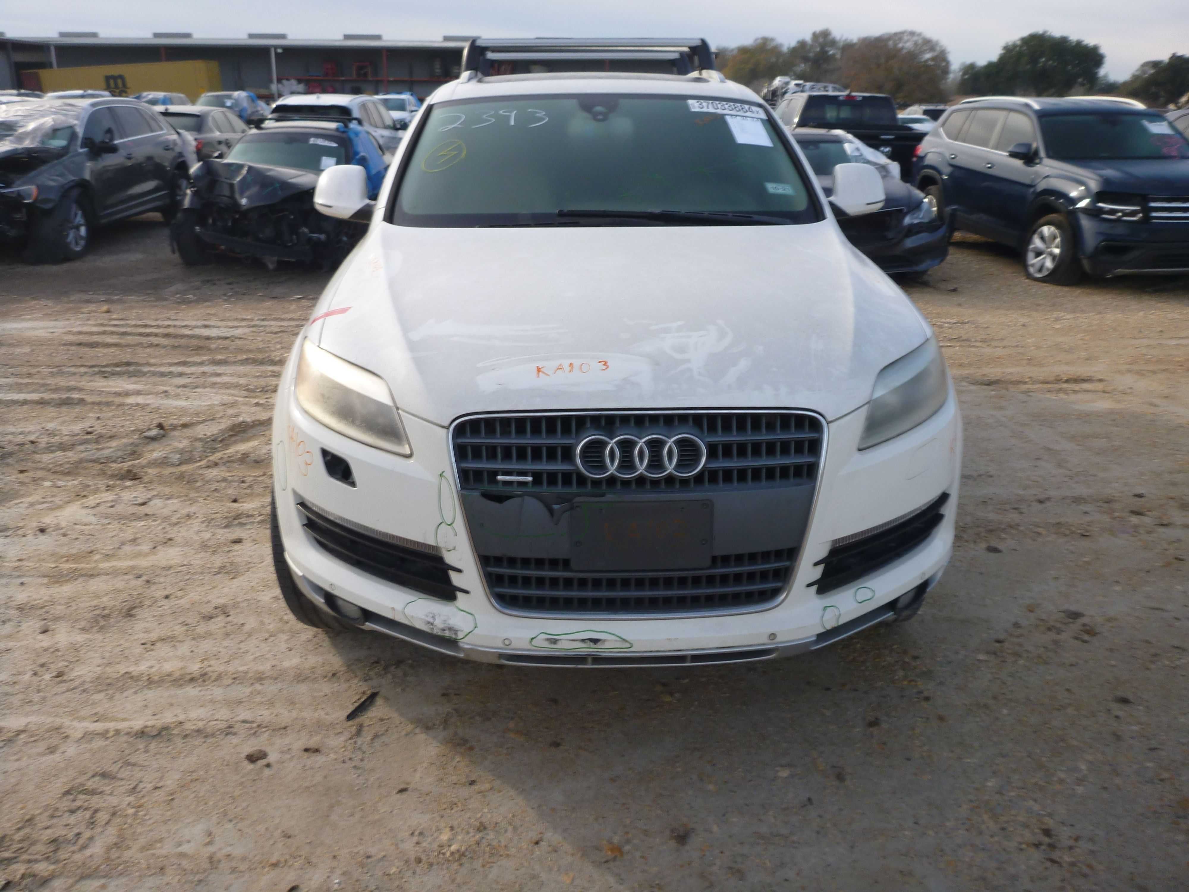 Разборка Ауди Кью7. Запчасти Audi Q7 США (бампер,акпп, двигатель) ШРОТ