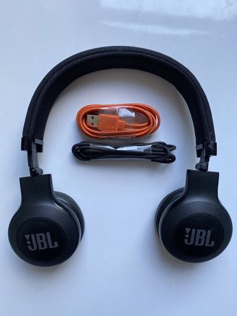 JBL e45bt безпровідні навушники