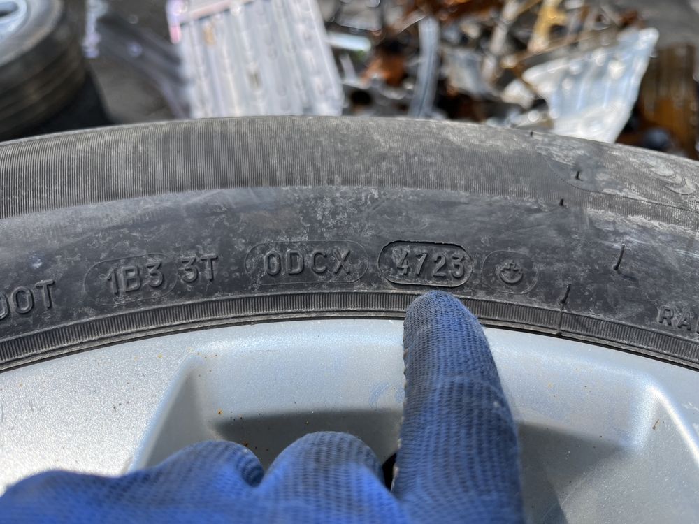 Автошина michelin R17 225/65 2023 рік