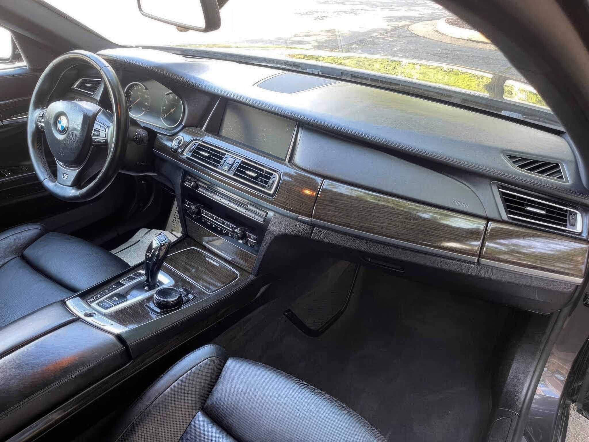2014 BMW 7 Series 750Li xDrive AWD