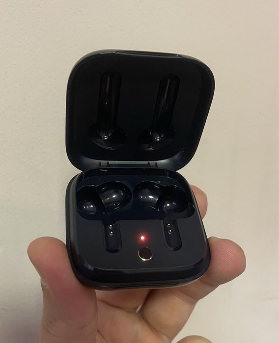 Кейс для наушников Oppo Enco W51, ETI21 б/у