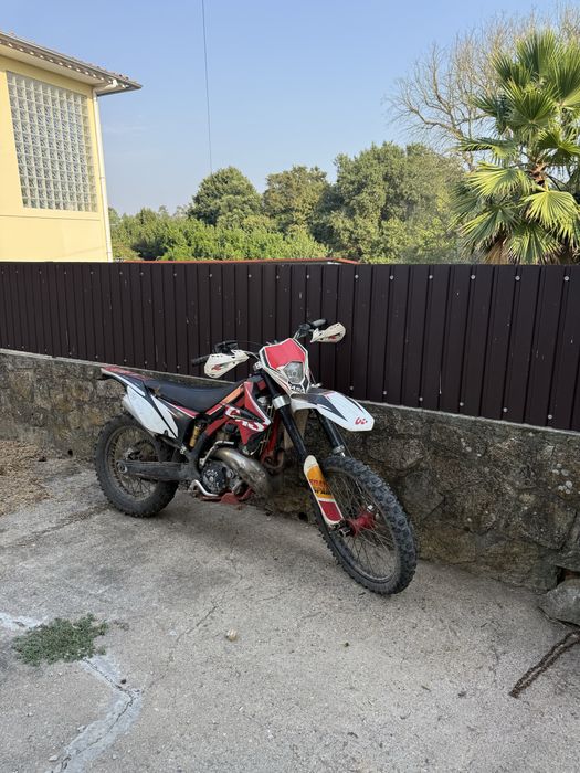 Gasgas ec200.