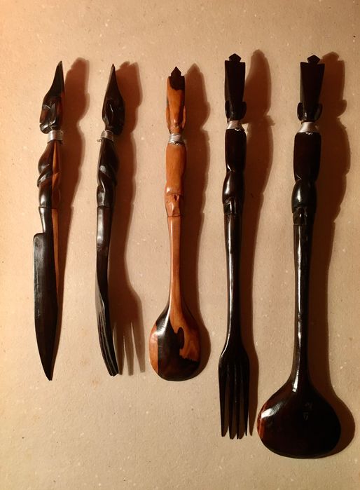 ARTE TRIBAL - Kenya - anos 50/60 - carved ebony - de 31,5 a 24,5 cm/s