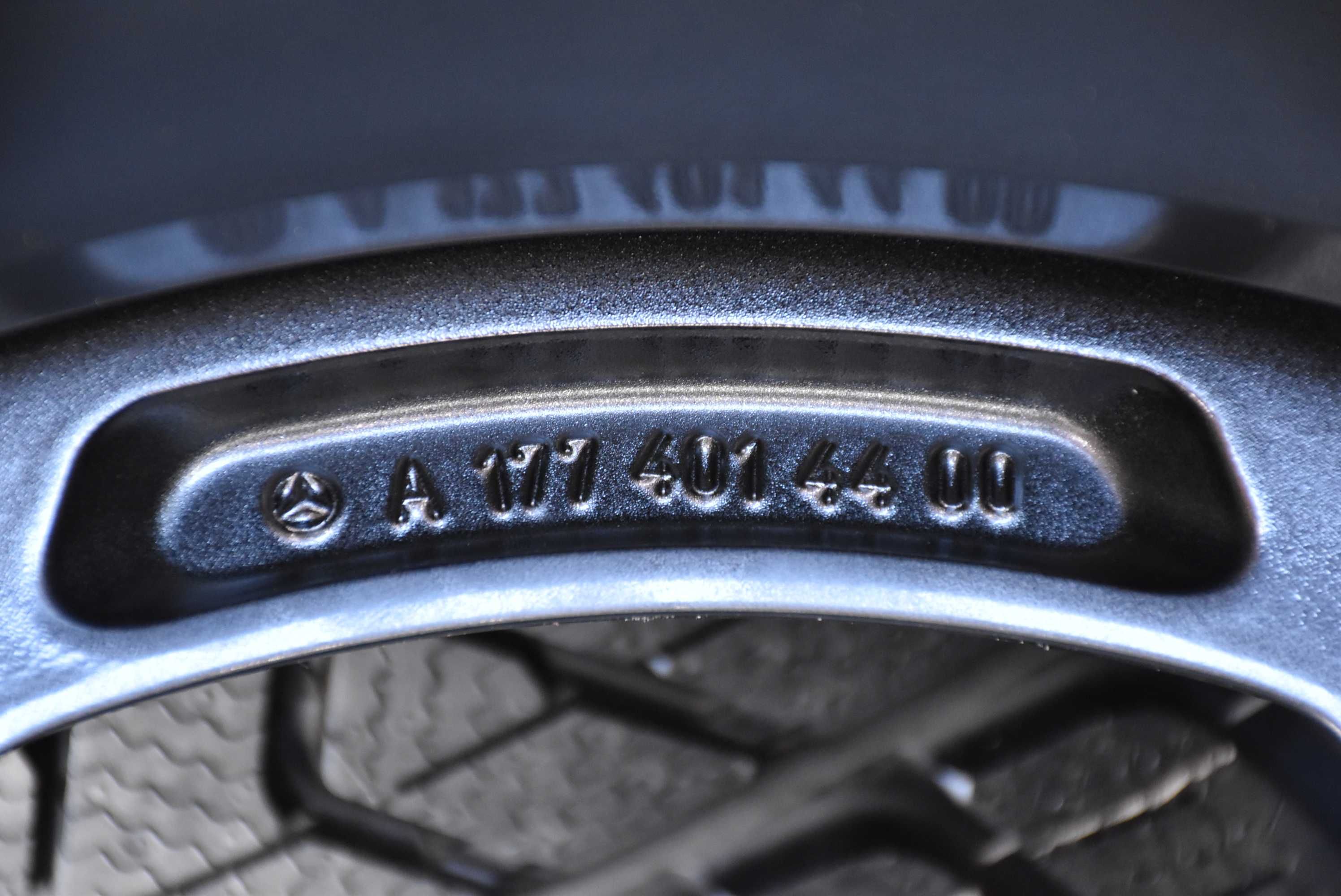 Nowe koła zimowe OEM Mercedes A35 AMG A Klasa W177 19" Pirelli 2025r