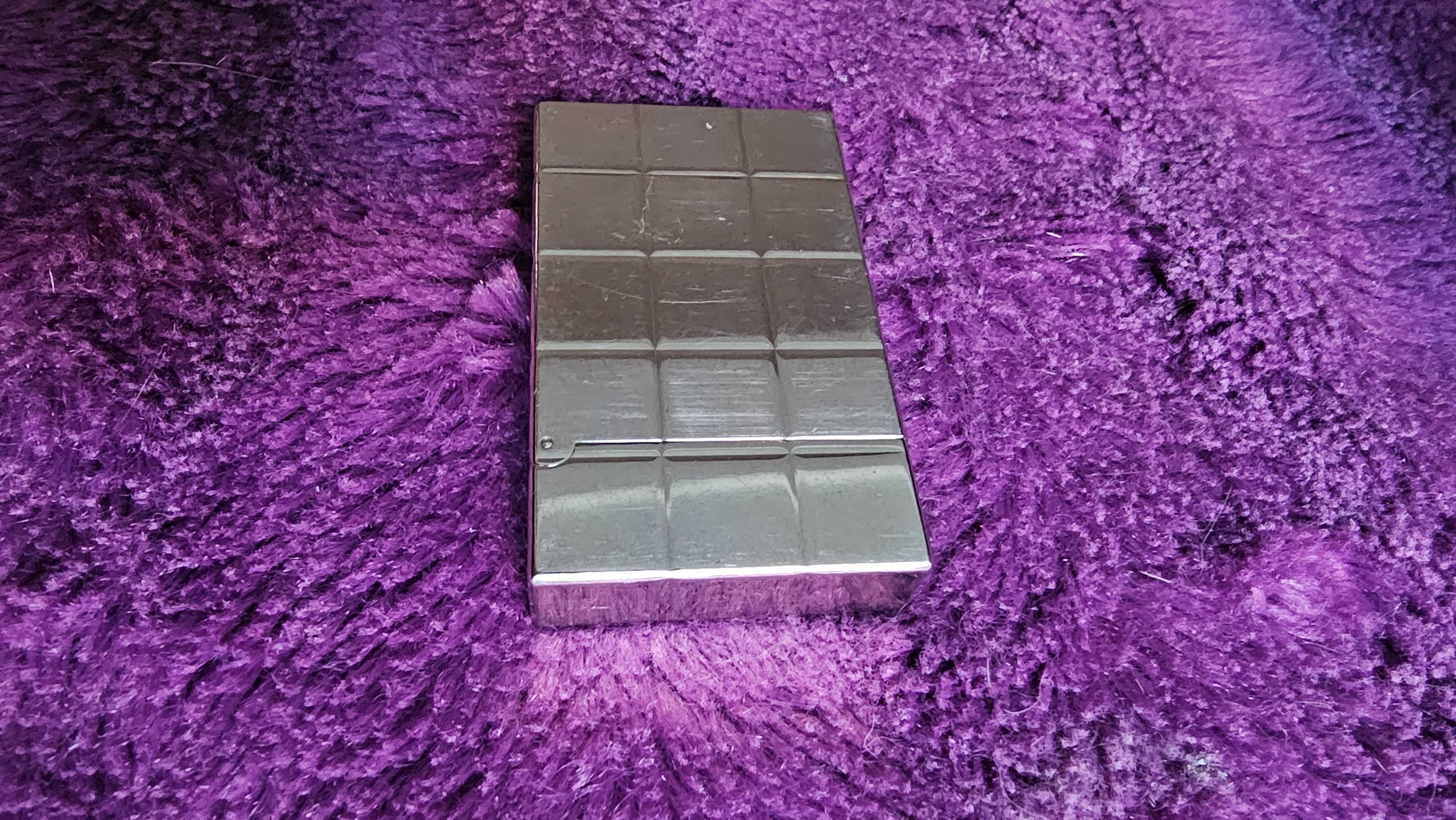 S.T. Dupont platynowa zapalniczka z diamentem