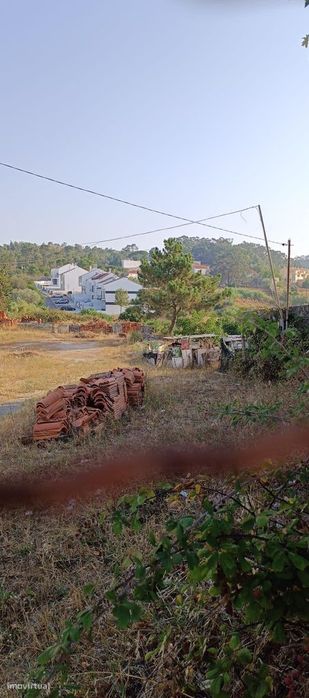 ✨ Oportunidade Única em Caneças! ✨