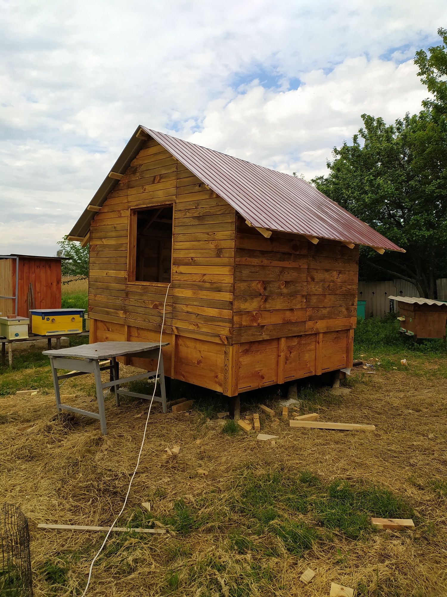 Продам апідомік/апіхатинка для апітерапии/вулики