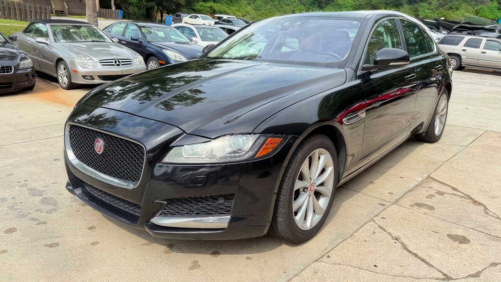 Jaguar XF 20d Premium      2017