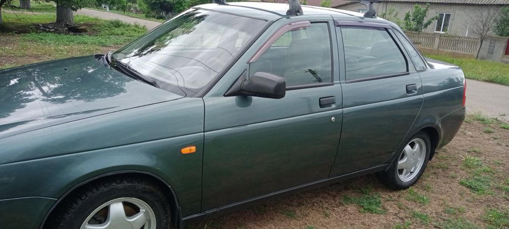 Priora 2170/ 2007 года С салона, в одних руках!