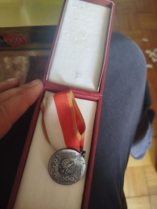 Medal walka praca socjalizm prl