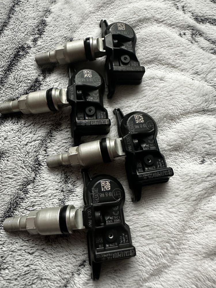 Czujniki cisnienia opon Toyota Lexux TPMS pmv-e100